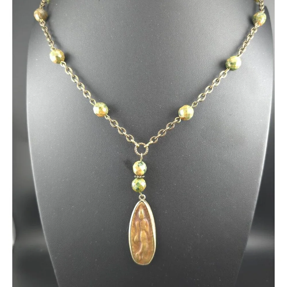 Vntg Tibetan Walking Buddha Amulet Necklace 2 Side Pendant 22" Long Green Stones - Picture 1 of 10